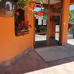 Hotel Senica, Garni Senica