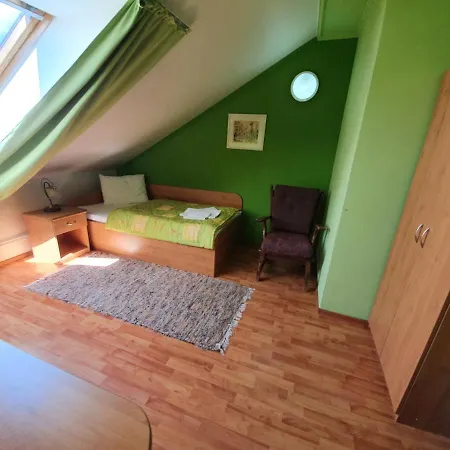 Senica, Garni Senica